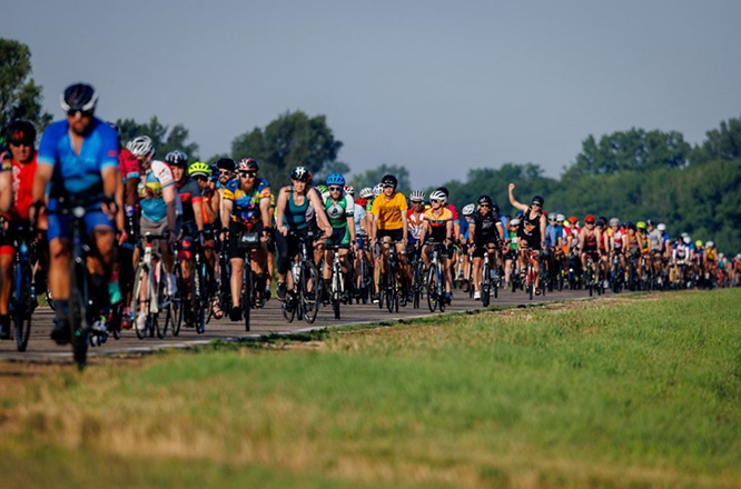 A group of cyclists participating in RAGBRAI.